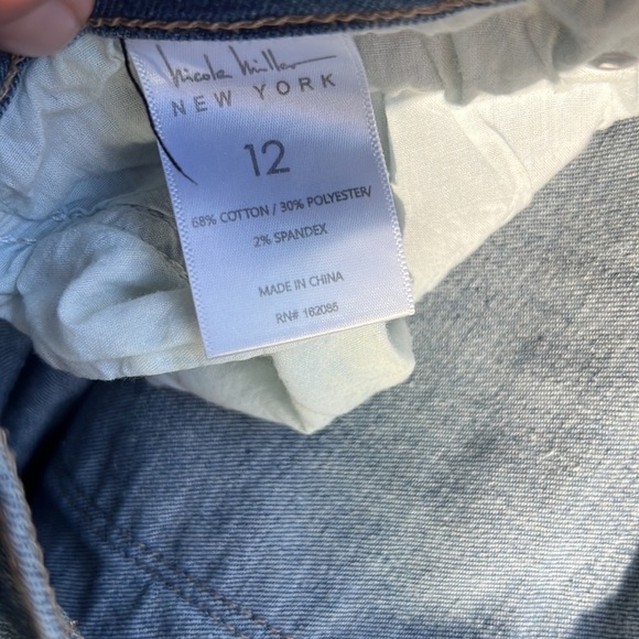 Nicole Miller, soho hi rise skinny cropped distressed jeans 12 - Picture 3 of 5